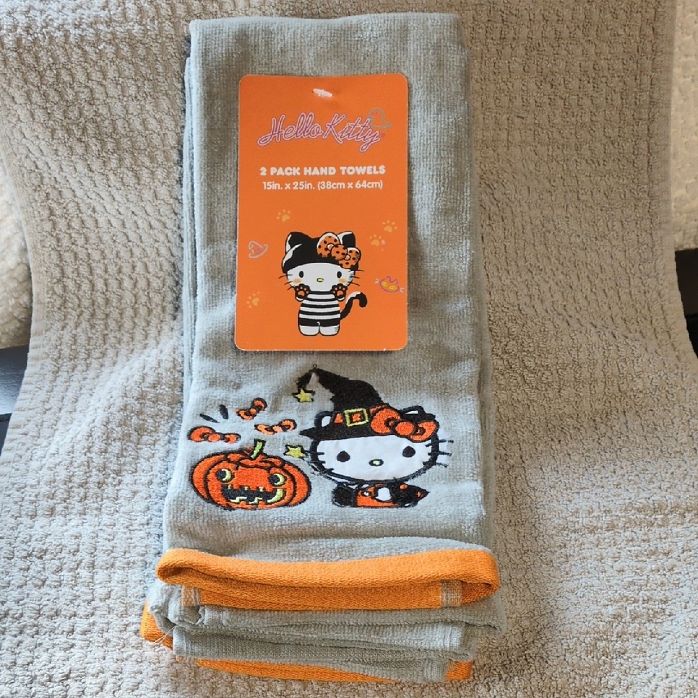 Hello Kitty Halloween Hand Towels - 2 Pack